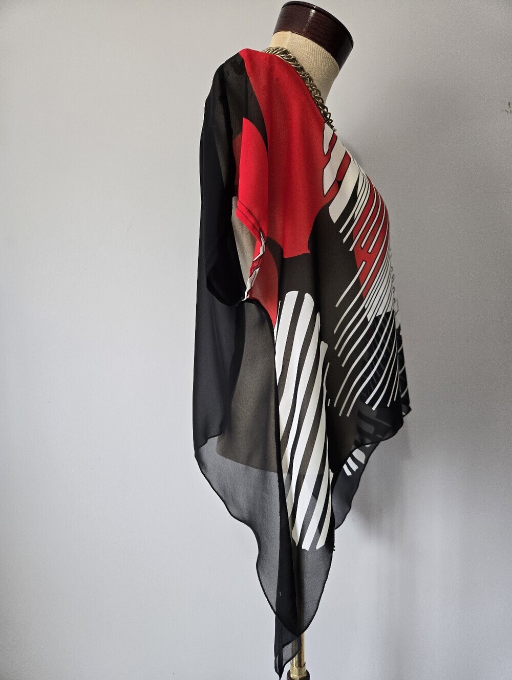 Joseph Ribkoff Crop Red, Black & White Abstract Print Sheer Top. Size 4 - Picture 6 of 10